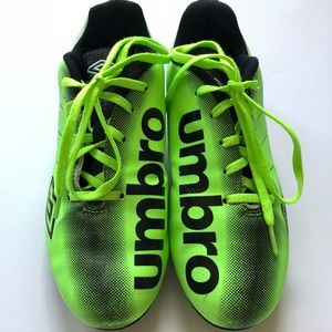 UMBRO Soccer Cleats